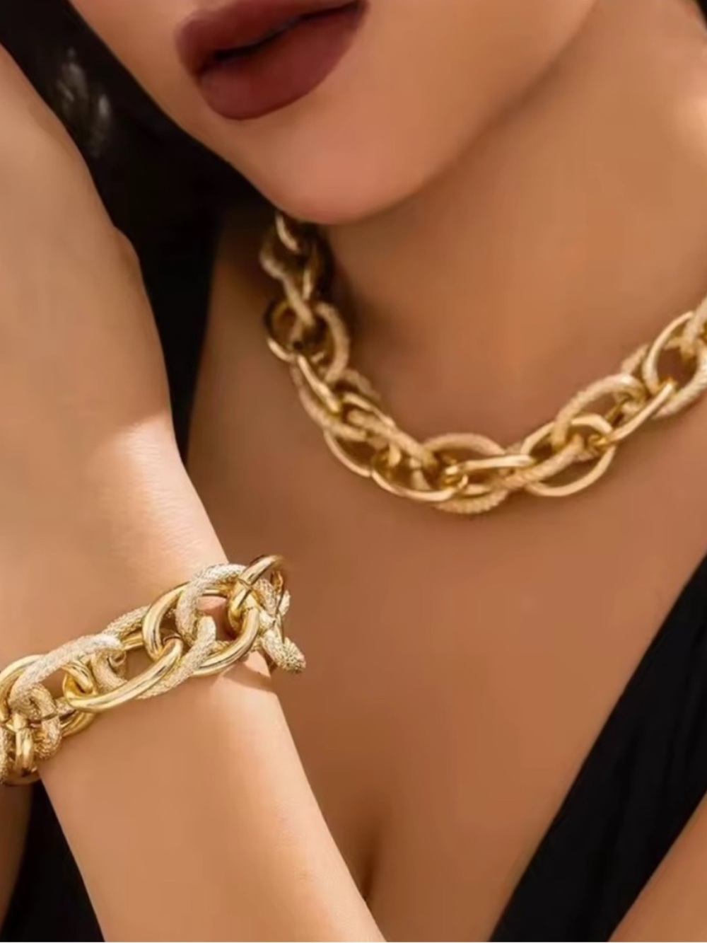 Golden Chunky Chain Necklace & Bracelet Set